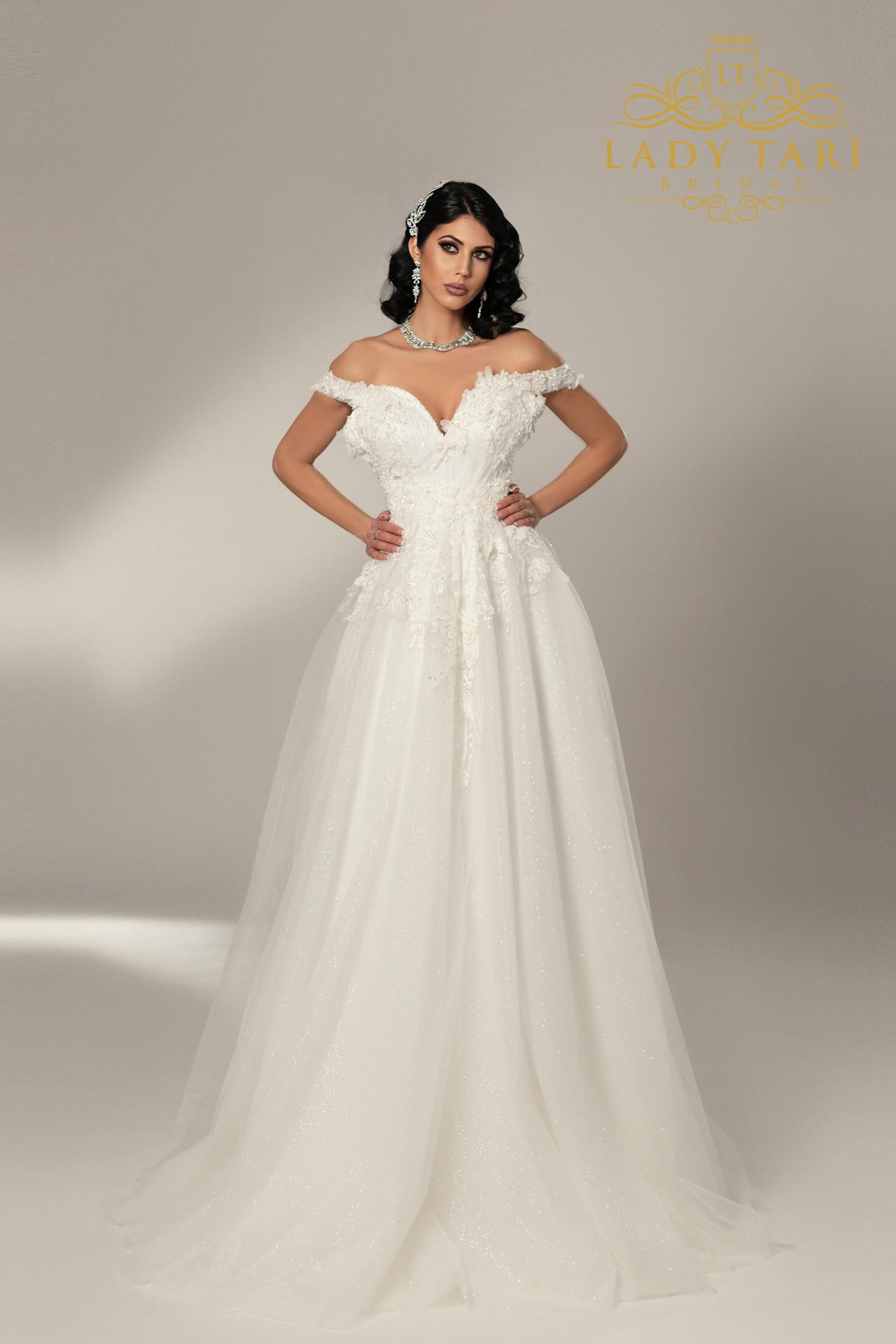 Lady Tarì Bridal - Abiti da Cerimonia - Antonello Cascione Agenzia e Distribuzione - Puglia - Basilicata - Calabria - Sicilia